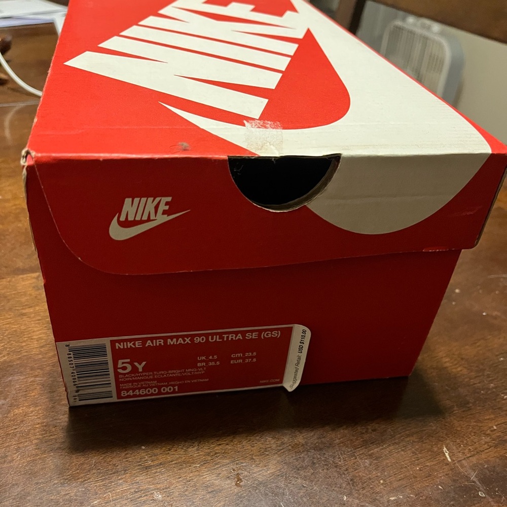 GS Air Max 90 Ultra  SE